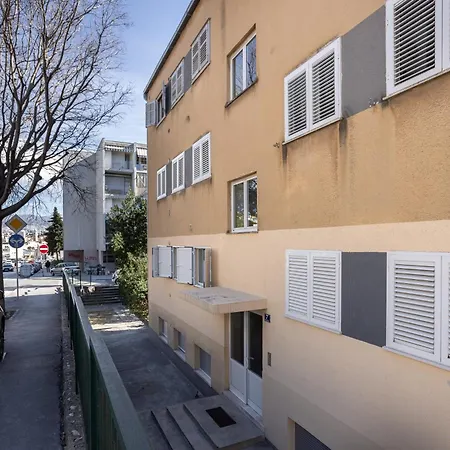 Apartment May * Split