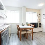 Apartment May شقة *