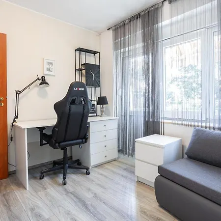 Apartament Apartment May