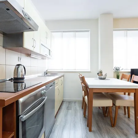 Апартаменти Apartment May